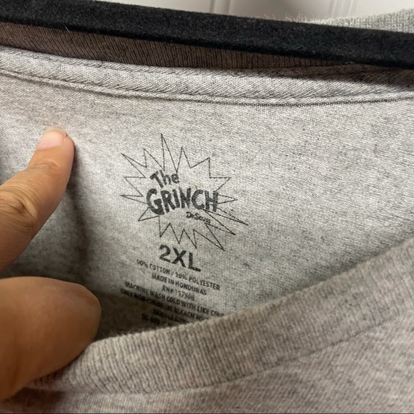 Merry Grinchmas Tee Size 2XL - Picture 3 of 6